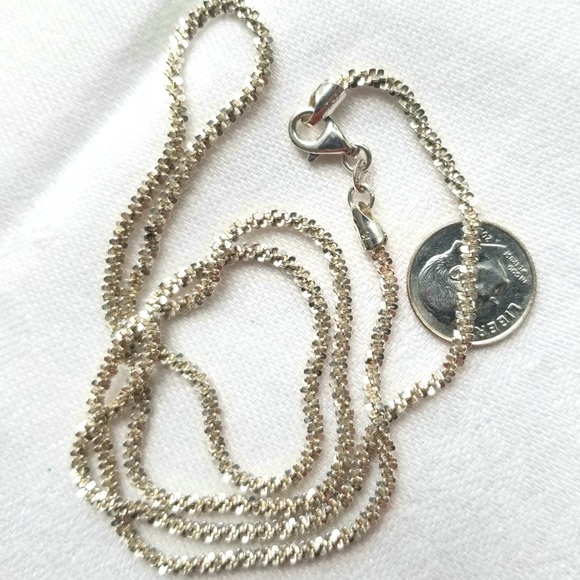 Sterling silver twisted serpentine necklace - Picture 4 of 5